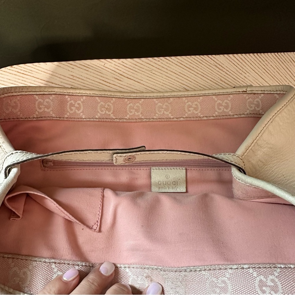 Gucci | Abbey Leather D Ring Ivory Tote Shoulder Bag - Picture 14 of 16